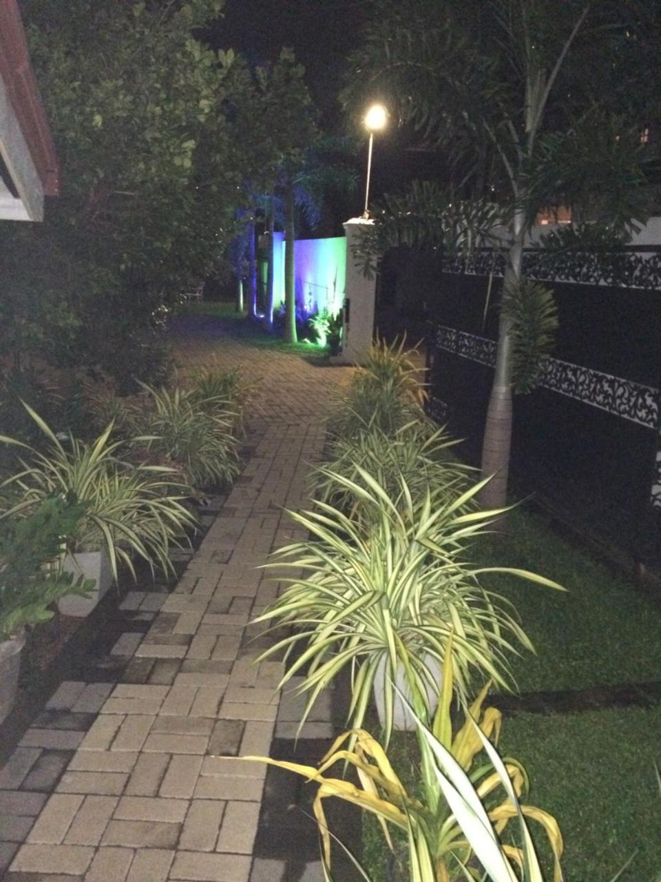 Sunrise Palace Negombo Exterior foto