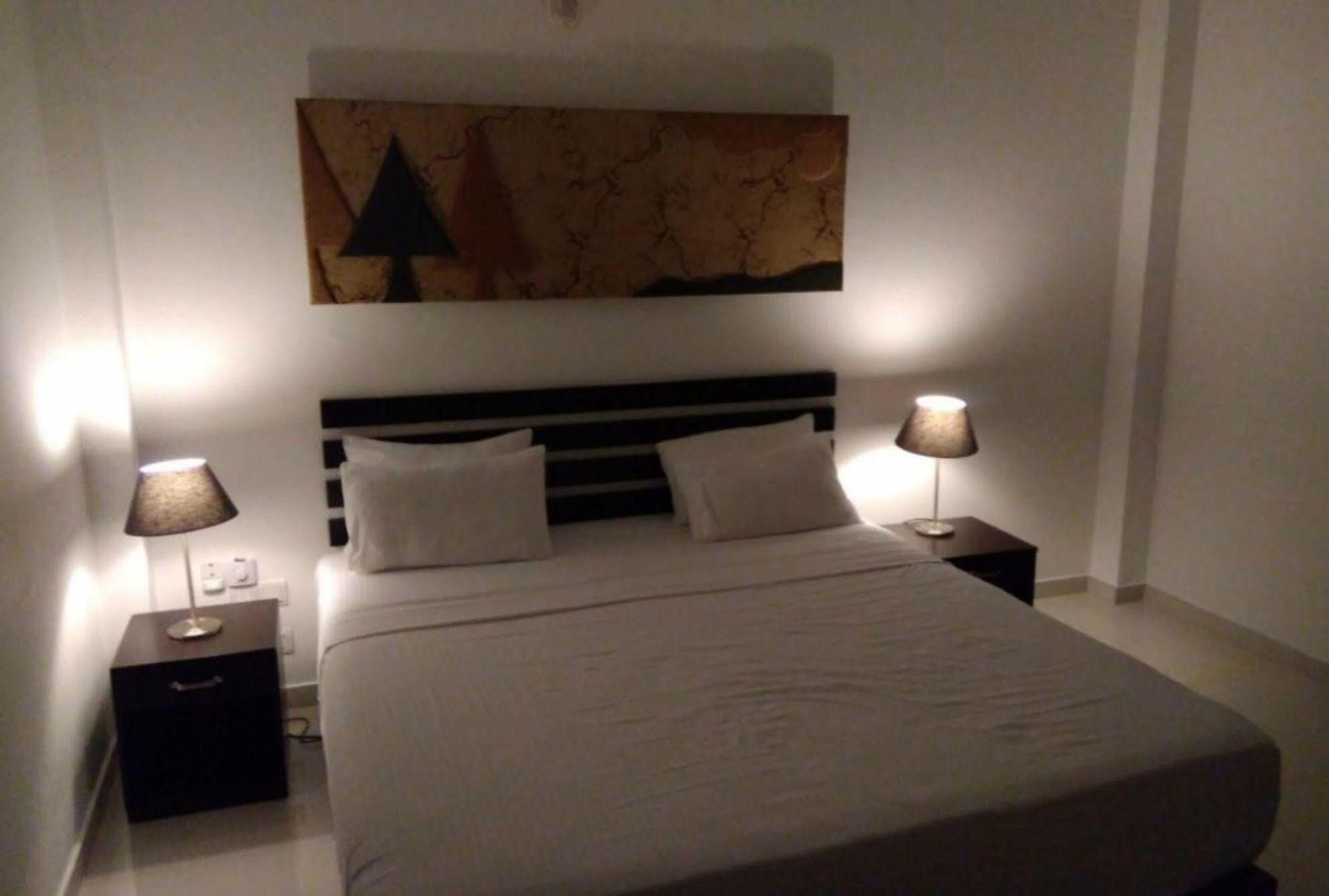Sunrise Palace Negombo Exterior foto
